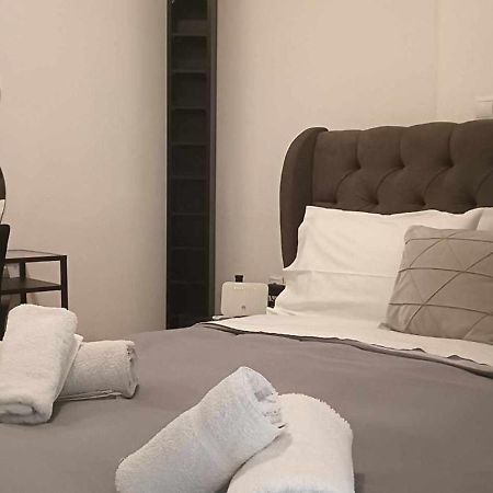 Φωτεινό Διαμέρισμα Πειραιας Apartment Piraeus Luaran gambar